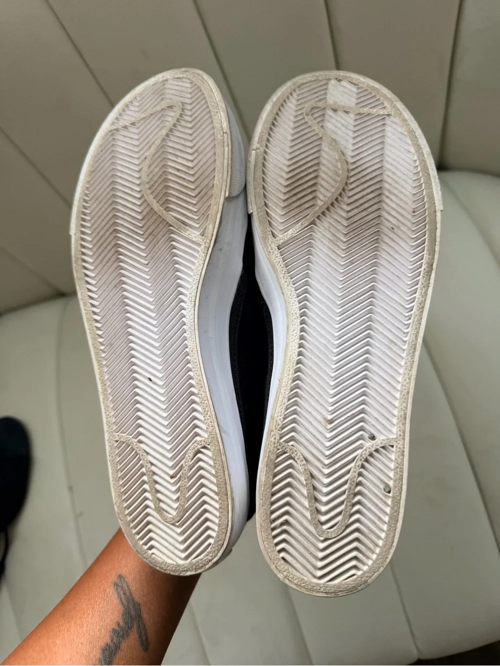 Nike Canvas Sneakers